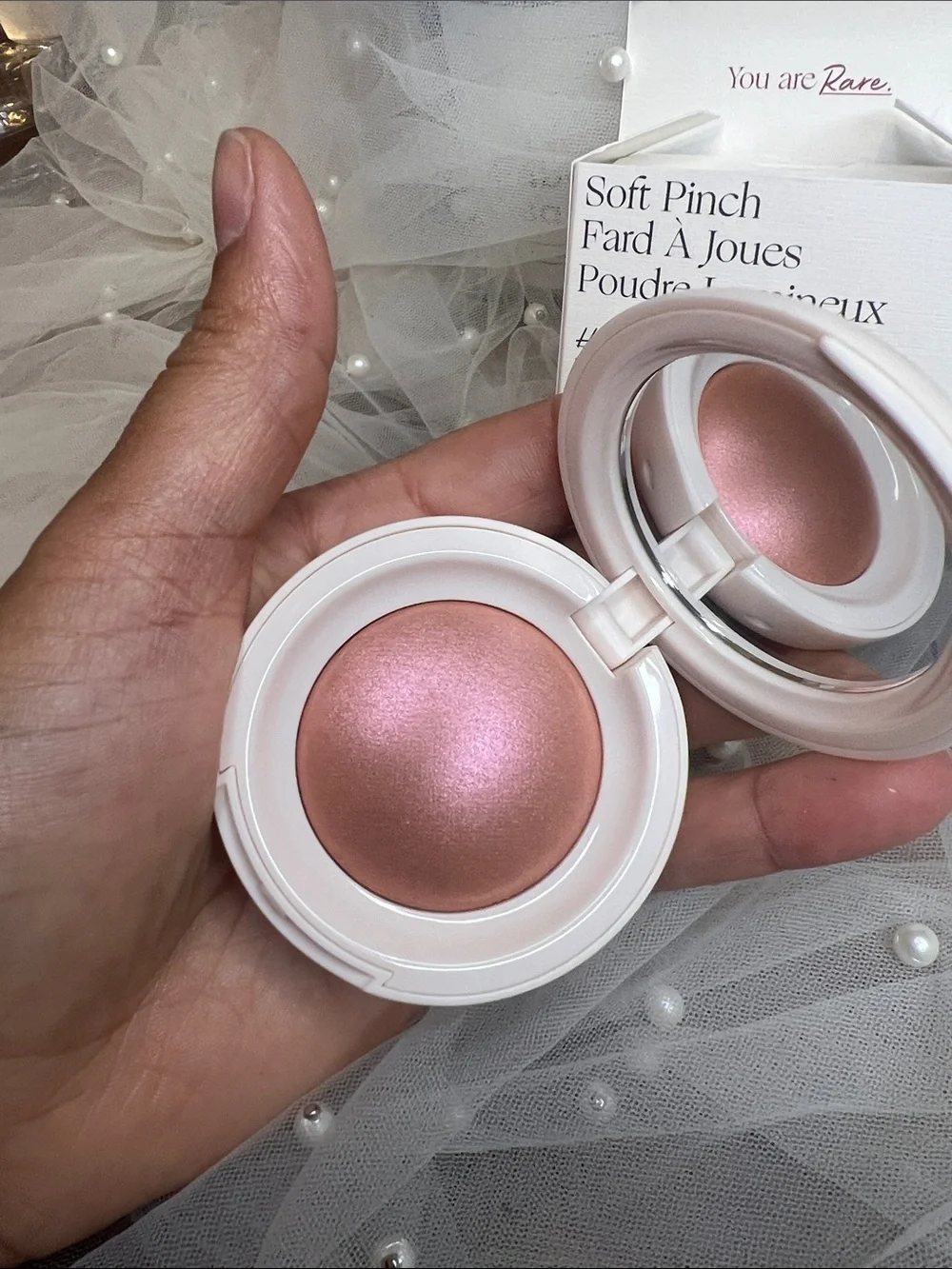 RARE BEAUTY Soft Pinch Luminous Powder Blush
